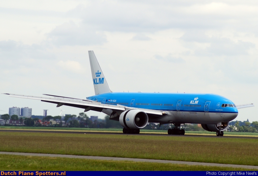PH-BQA Boeing 777-200 KLM Royal Dutch Airlines by Mike Neefs