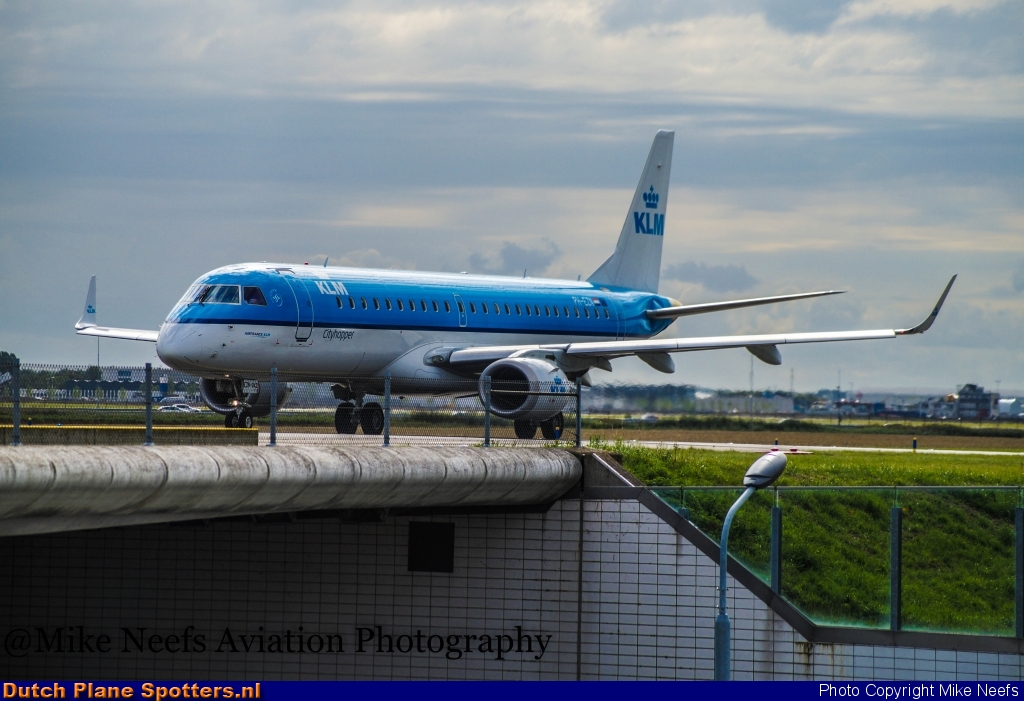 PH-EZN Embraer 190 KLM Cityhopper by Mike Neefs