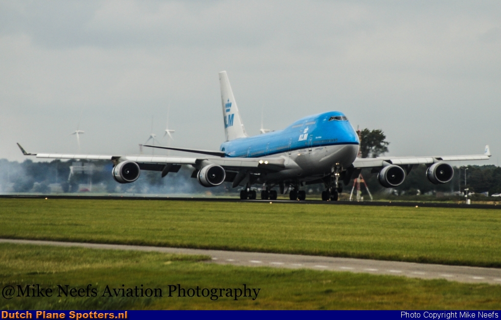 PH-BFD Boeing 747-400 KLM Royal Dutch Airlines by Mike Neefs