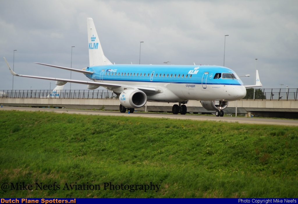 PH-EZC Embraer 190 KLM Cityhopper by Mike Neefs