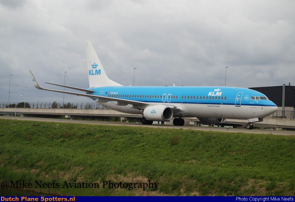 PH-BGA Boeing 737-800 KLM Royal Dutch Airlines by Mike Neefs