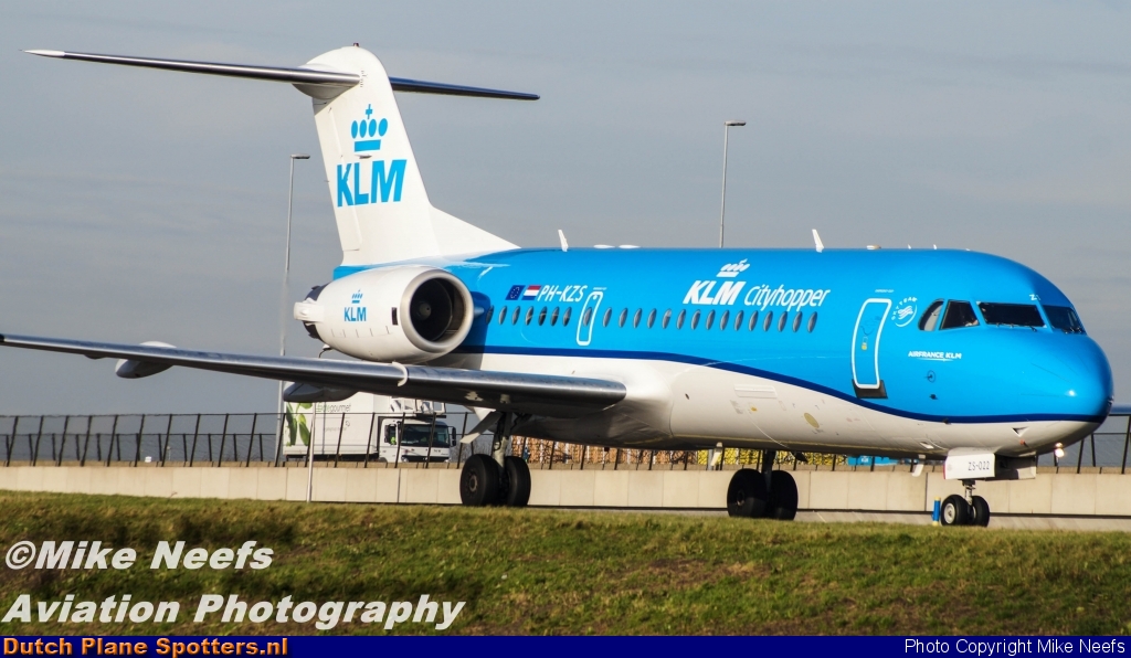 PH-KZS Fokker 70 KLM Cityhopper by Mike Neefs