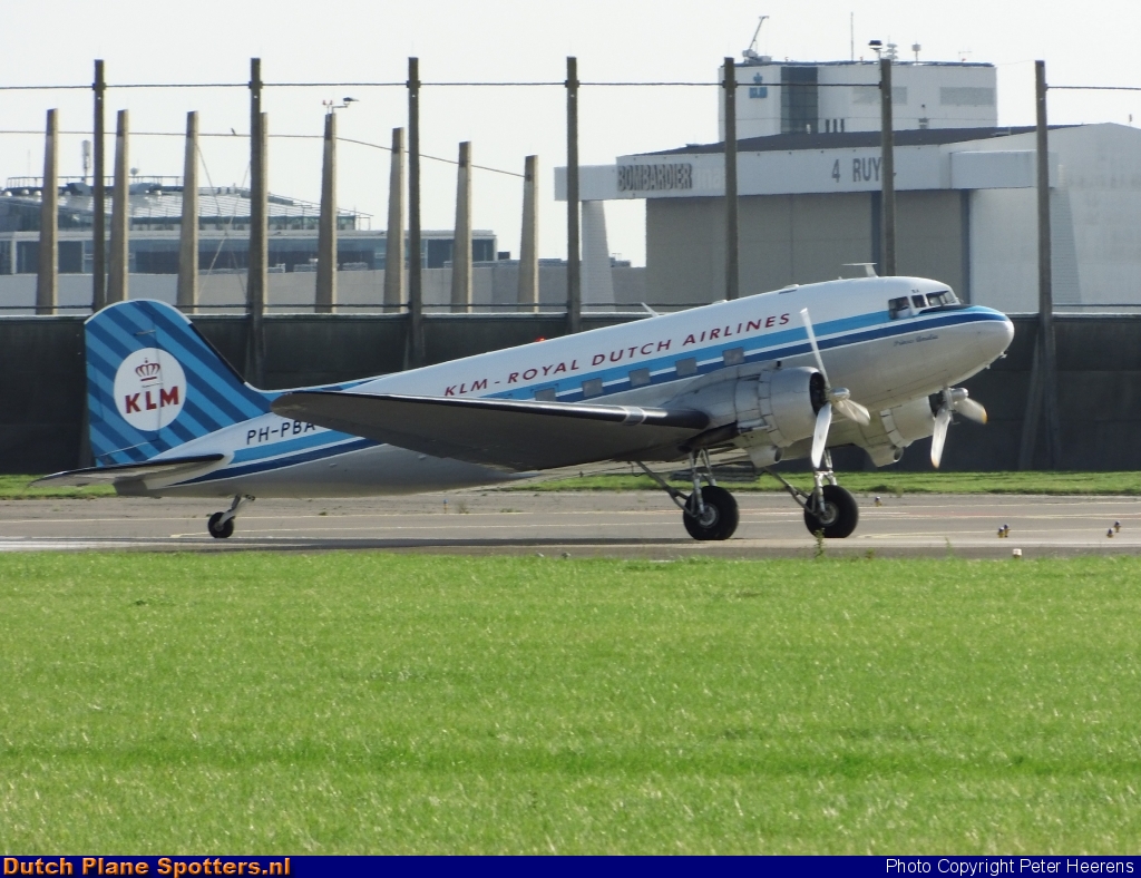 PH-PBA Douglas DC3 DDA Classic Airlines by Peter Heerens
