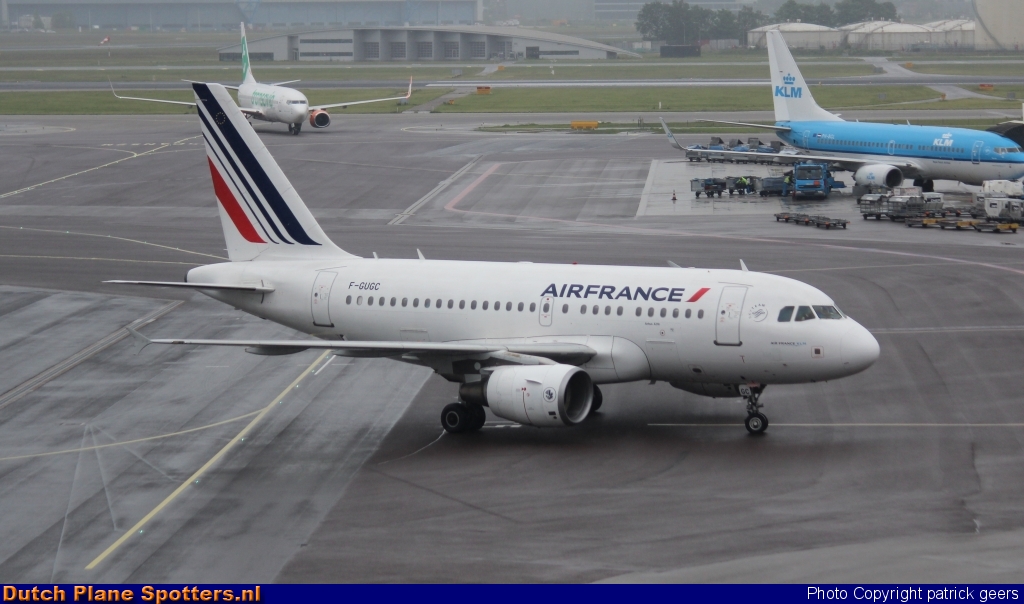 F-GUGC Airbus A318 Air France by patrick geers