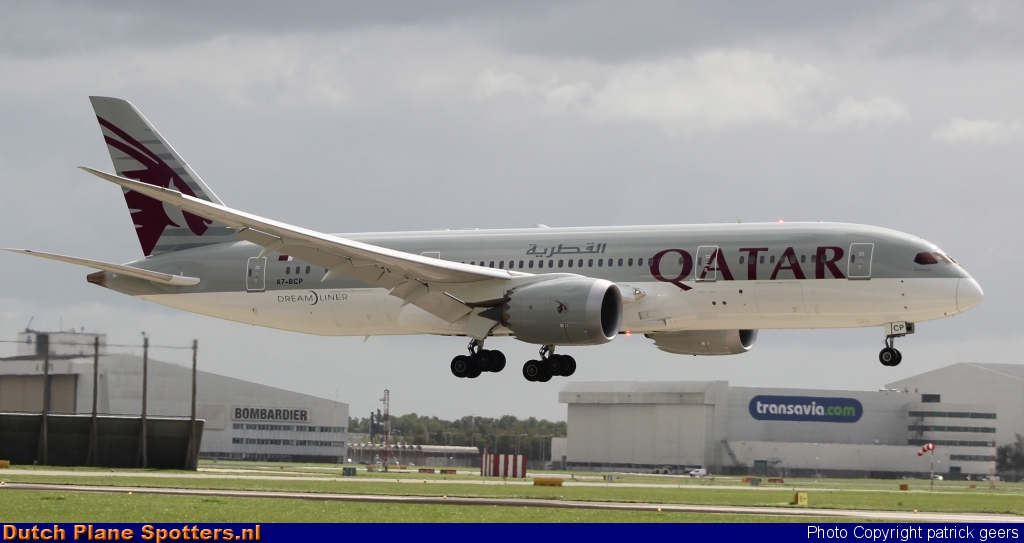 A7-BCP Boeing 787-8 Dreamliner Qatar Airways by patrick geers