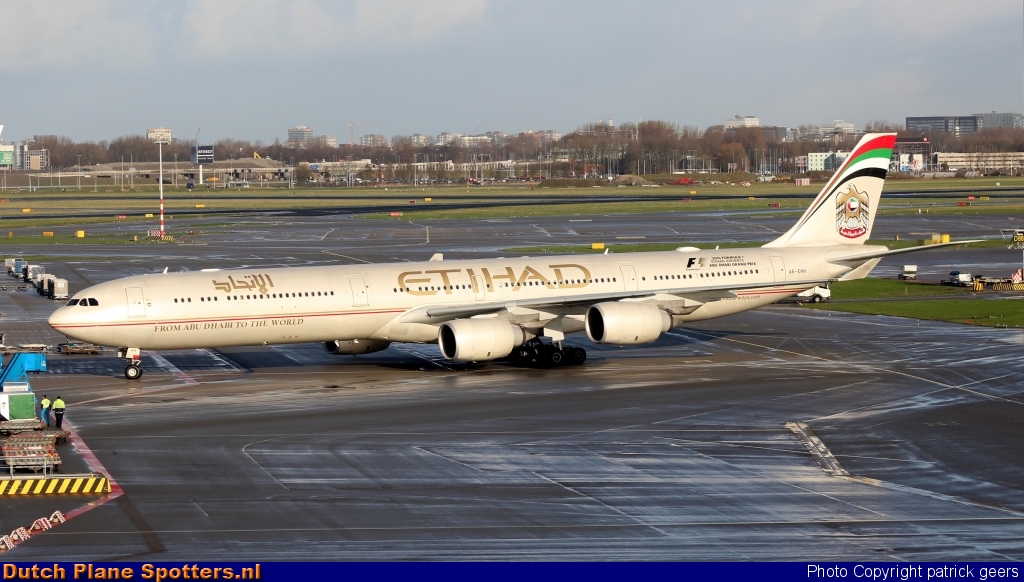 A6-EHH Airbus A340-600 Etihad by patrick geers