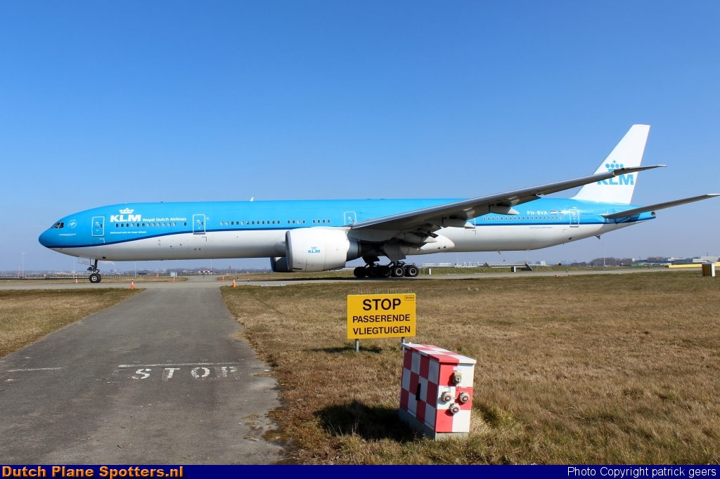 PH-BVA Boeing 777-300 KLM Royal Dutch Airlines by patrick geers