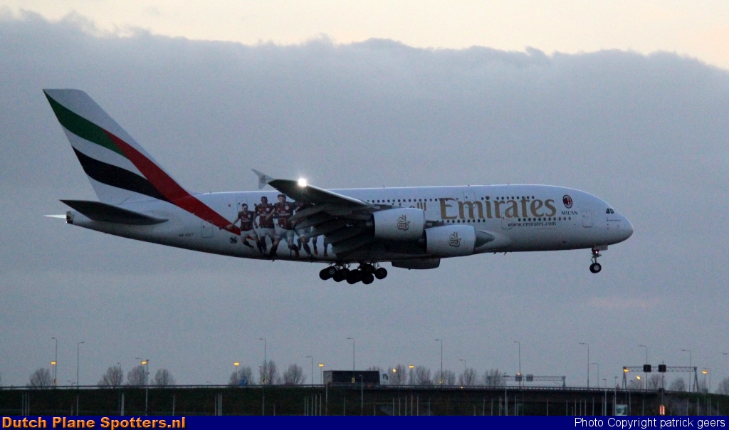 A6-EET Airbus A380-800 Emirates by patrick geers
