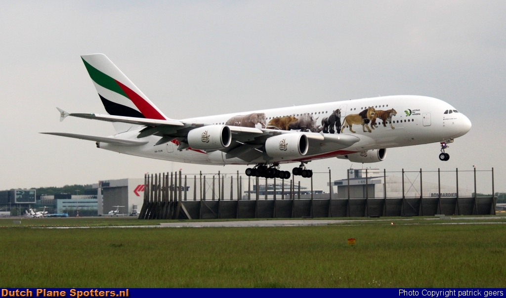 A6-EOM Airbus A380-800 Emirates by patrick geers
