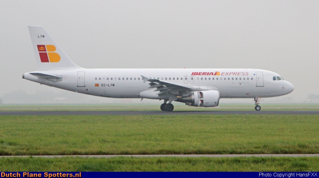 EC-LYM Airbus A320 Iberia Express by HansFXX
