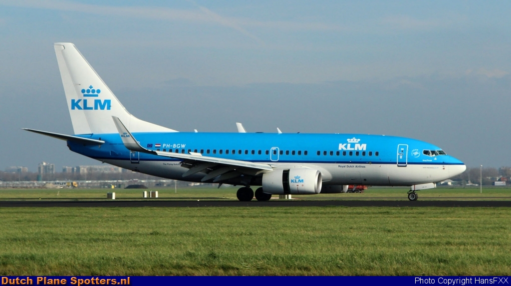 PH-BGW Boeing 737-700 KLM Royal Dutch Airlines by HansFXX