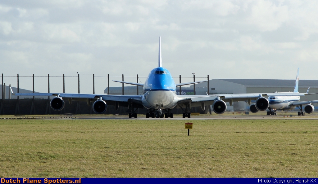 PH-BFI Boeing 747-400 KLM Royal Dutch Airlines by HansFXX