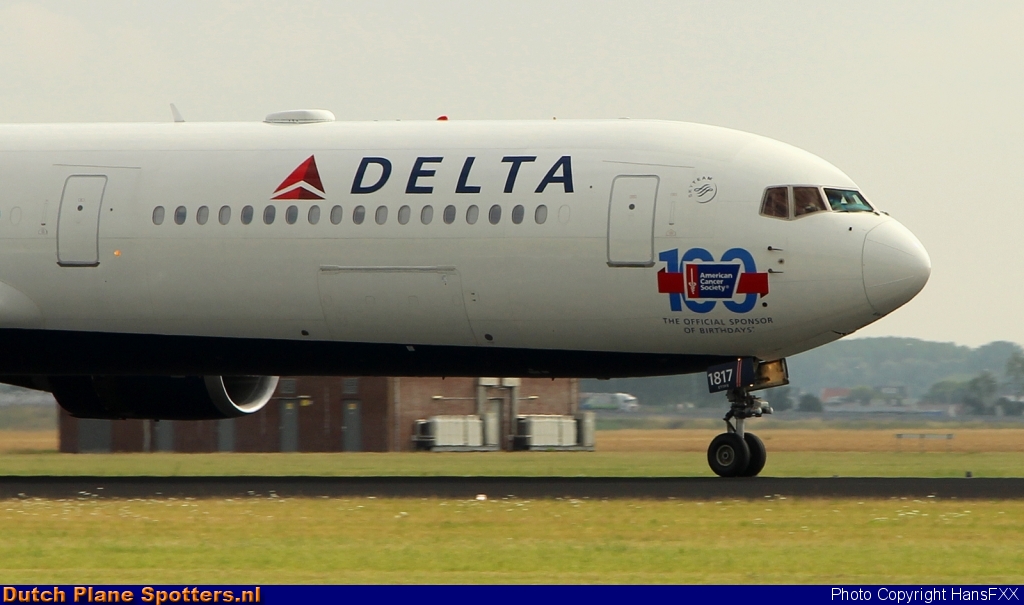 N841MH Boeing 767-400 Delta Airlines by HansFXX