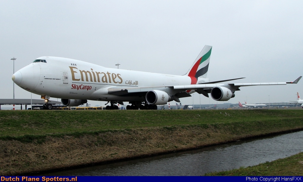 OO-THC Boeing 747-400 Emirates Sky Cargo by HansFXX