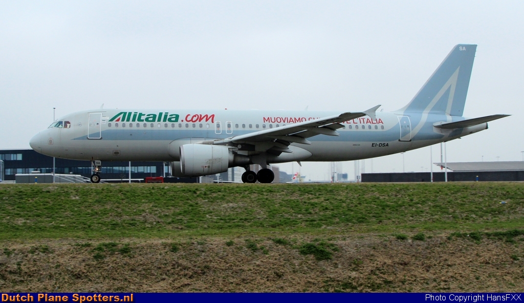 EI-DSA Airbus A320 Alitalia by HansFXX