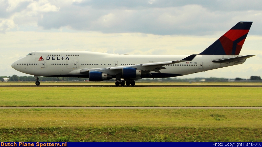 N663US Boeing 747-400 Delta Airlines by HansFXX