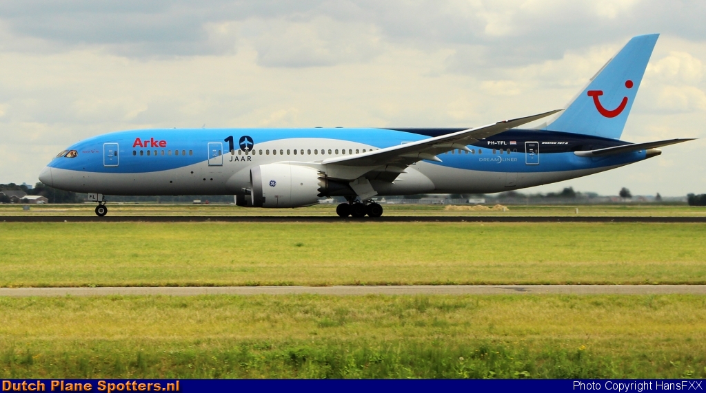 PH-TFL Boeing 787-8 Dreamliner ArkeFly by HansFXX