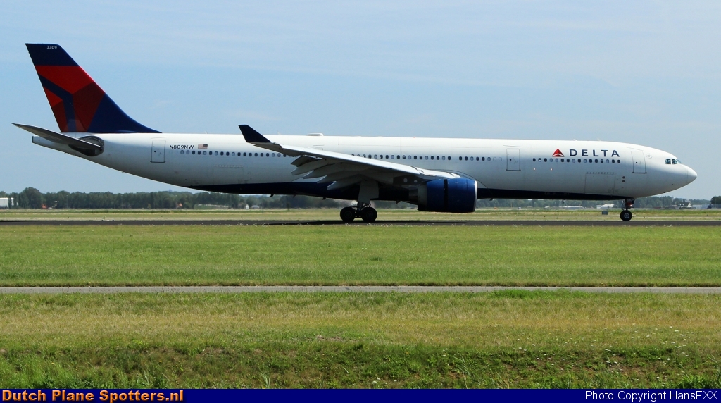 N809NW Airbus A330-300 Delta Airlines by HansFXX