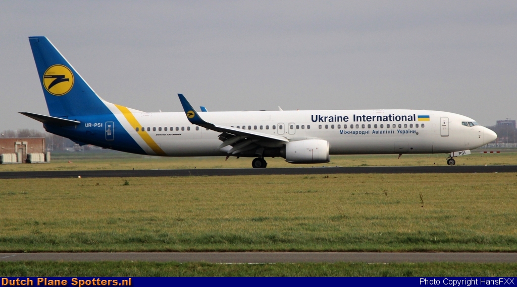 UR-PSI Boeing 737-900 Ukraine International Airlines by HansFXX