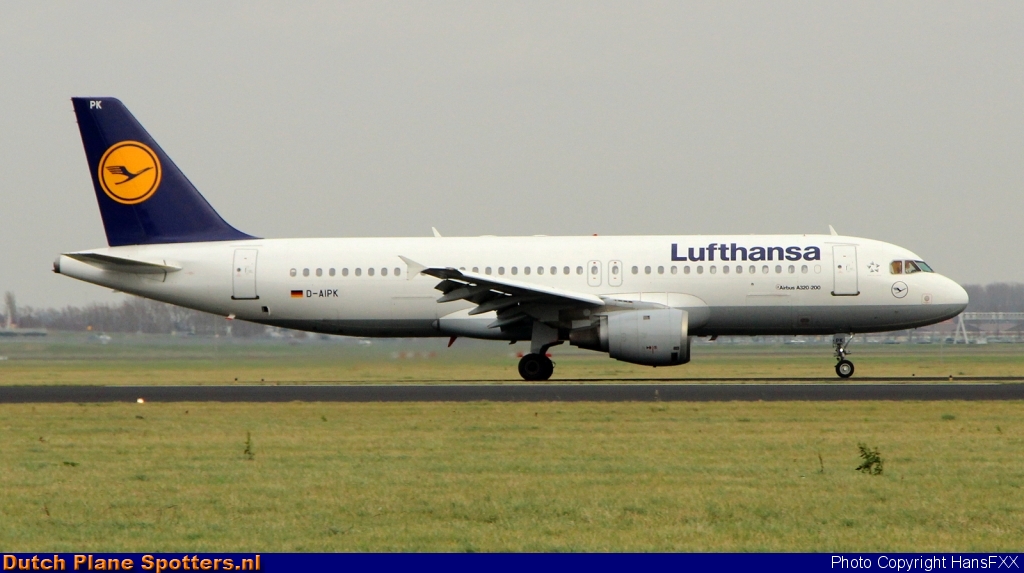 D-AIPK Airbus A320 Lufthansa by HansFXX