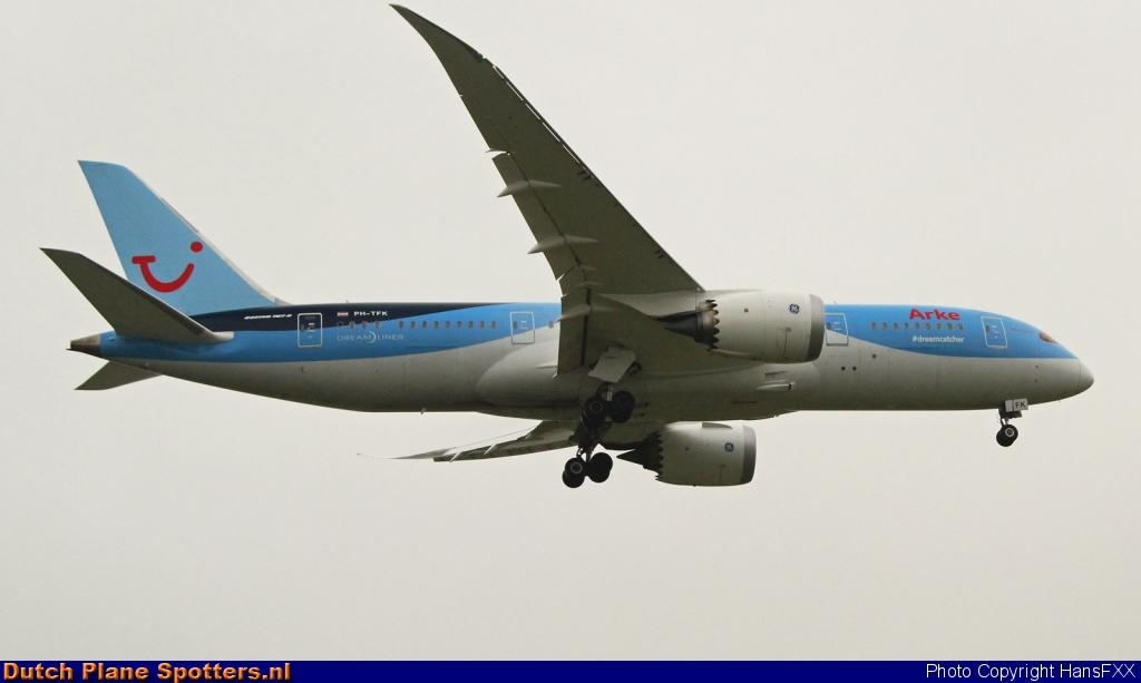 PH-TFK Boeing 787-8 Dreamliner ArkeFly by HansFXX