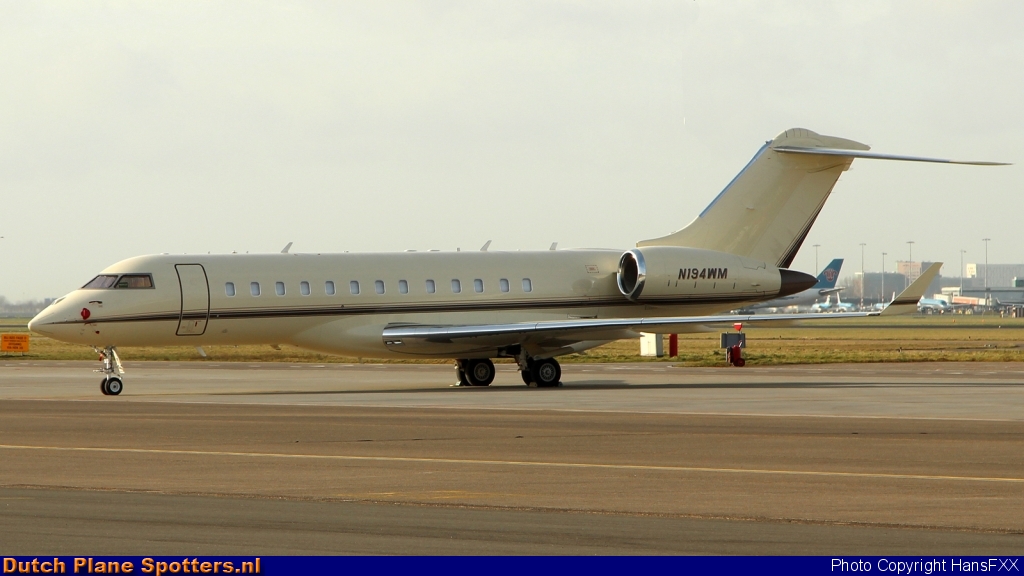 N194WM Bombardier BD-700 Global Express Private by HansFXX