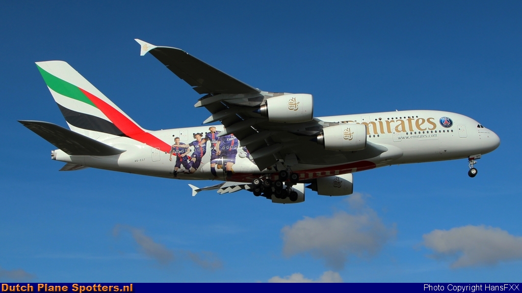 A6-EOT Airbus A380-800 Emirates by HansFXX