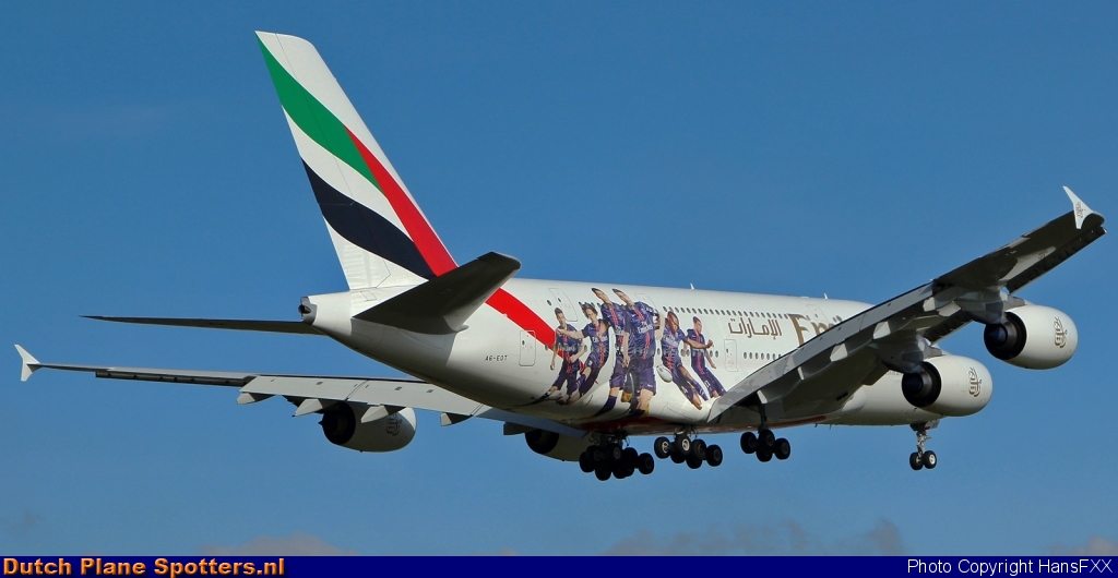 A6-EOT Airbus A380-800 Emirates by HansFXX