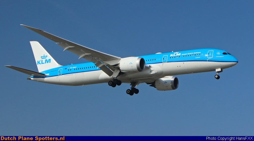 PH-BHC Boeing 787-9 Dreamliner KLM Royal Dutch Airlines by HansFXX