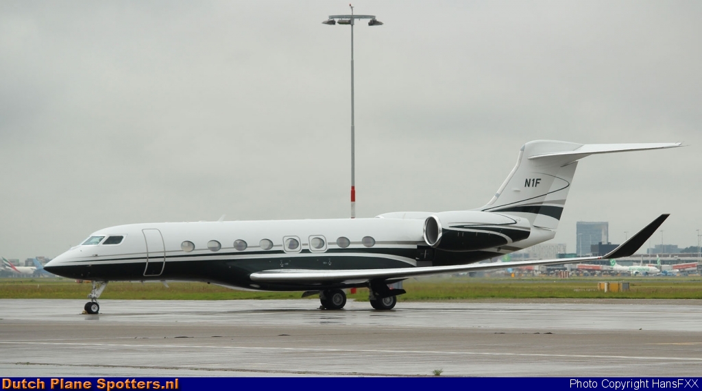 N1F Bombardier BD-700 Global Express Private by HansFXX