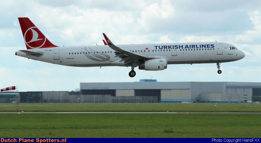 TC-JSY Airbus A321 Turkish Airlines by HansFXX