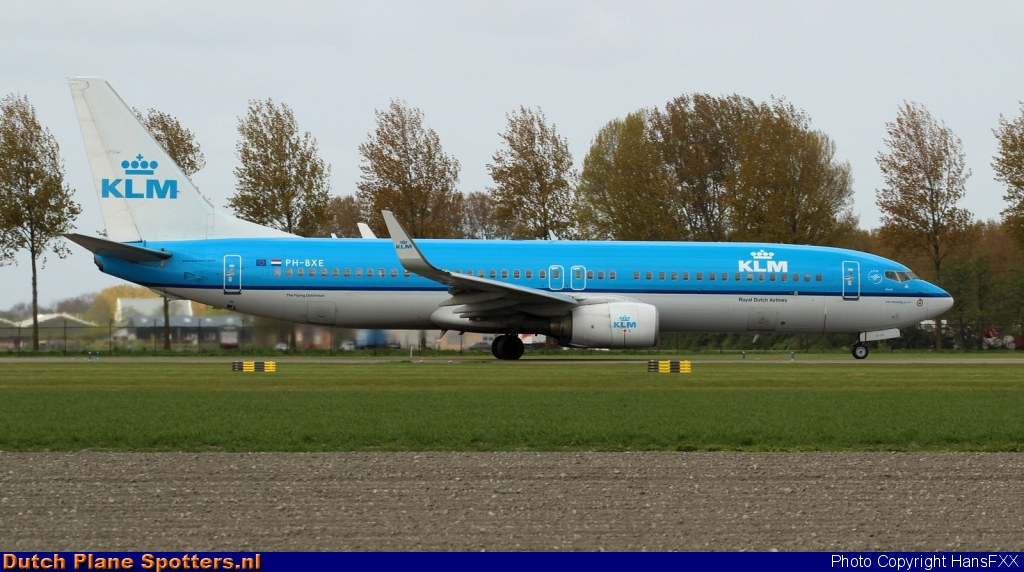 PH-BXE Boeing 737-800 KLM Royal Dutch Airlines by HansFXX