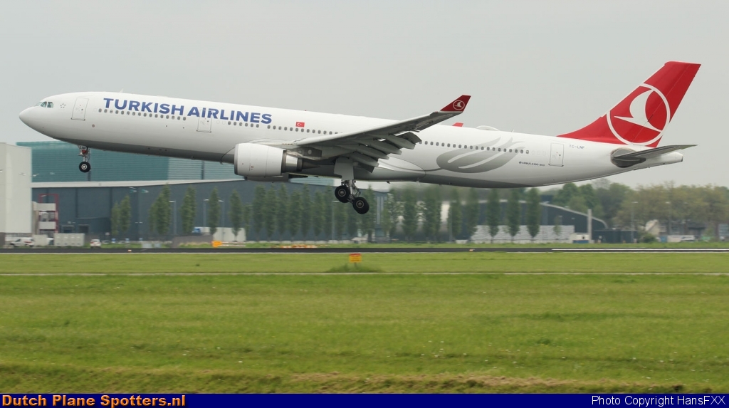 TC-LNF Airbus A330-300 Turkish Airlines by HansFXX