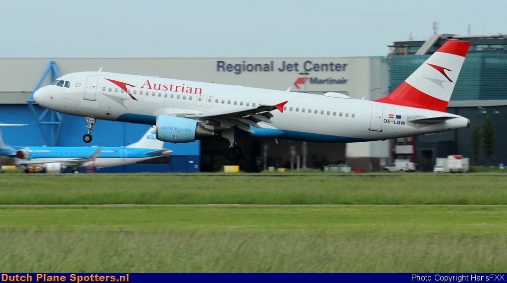 OE-LBW Airbus A320 Austrian Airlines by HansFXX
