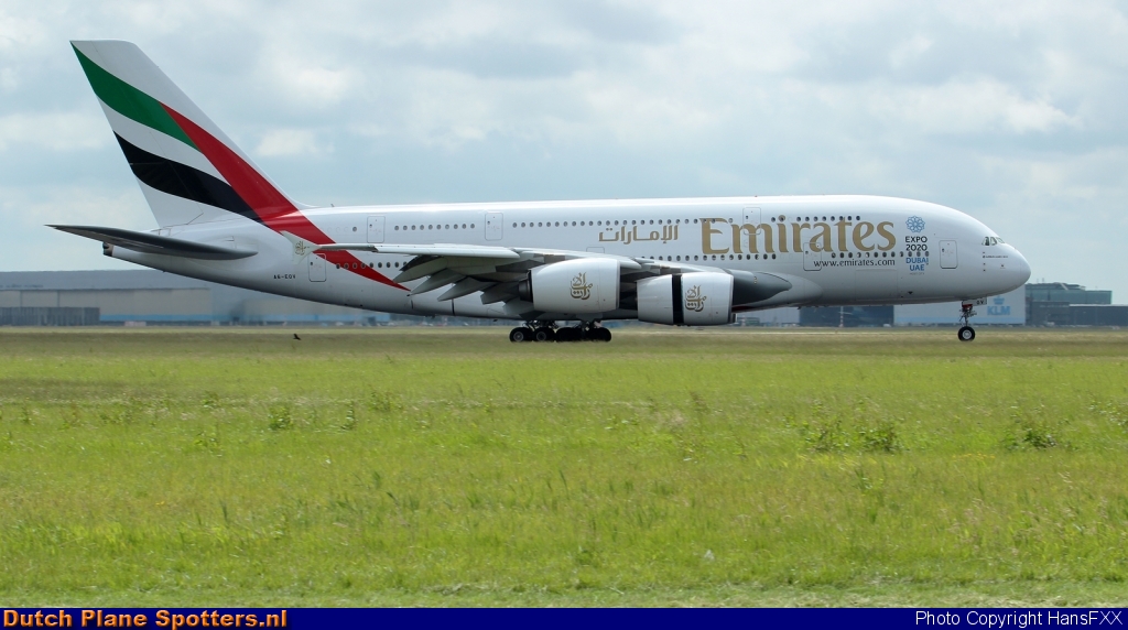 A6-EOV Airbus A380-800 Emirates by HansFXX