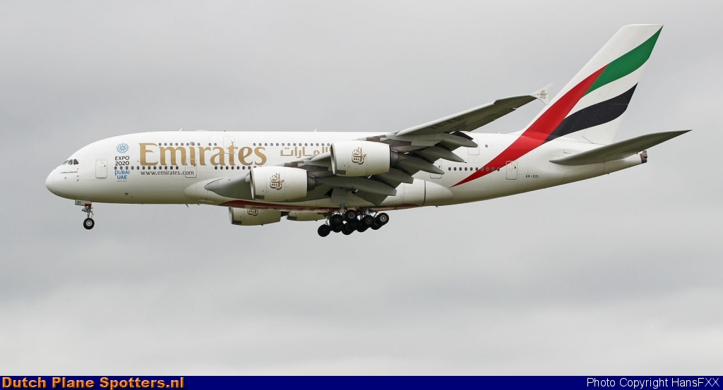 A6-EDI Airbus A380-800 Emirates by HansFXX