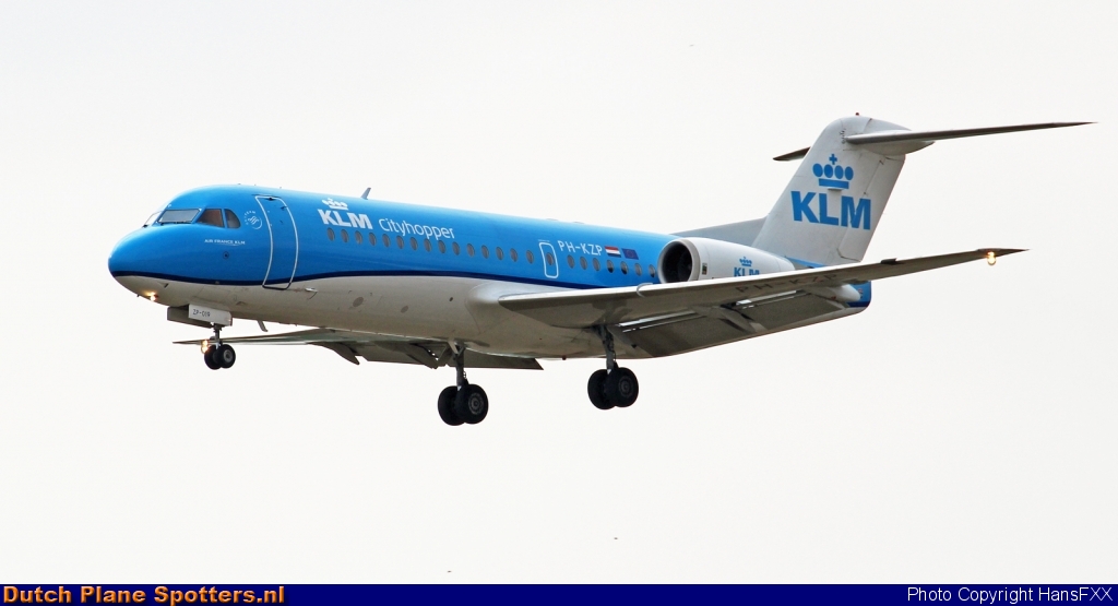 PH-KZP Fokker 70 KLM Cityhopper by HansFXX