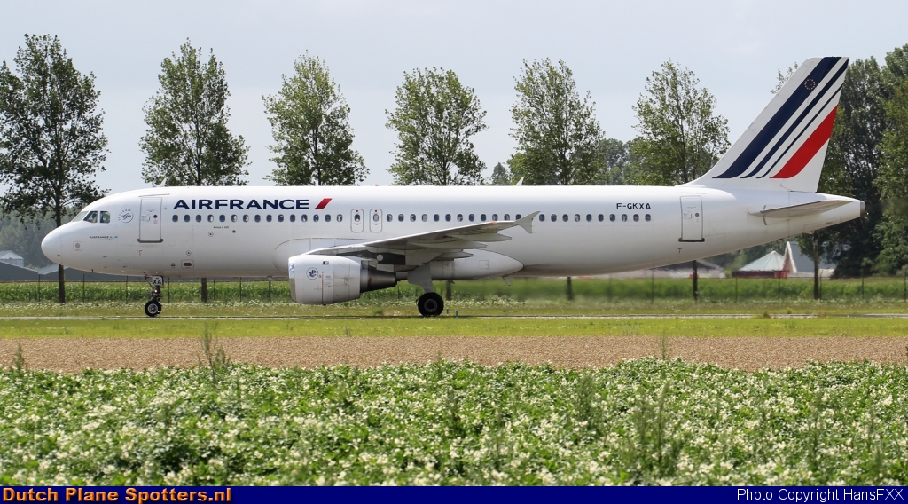 F-GKXA Airbus A320 Air France by HansFXX