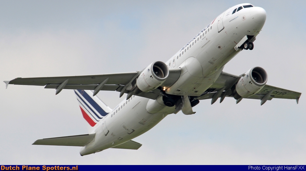 F-GKXR Airbus A320 Air France by HansFXX