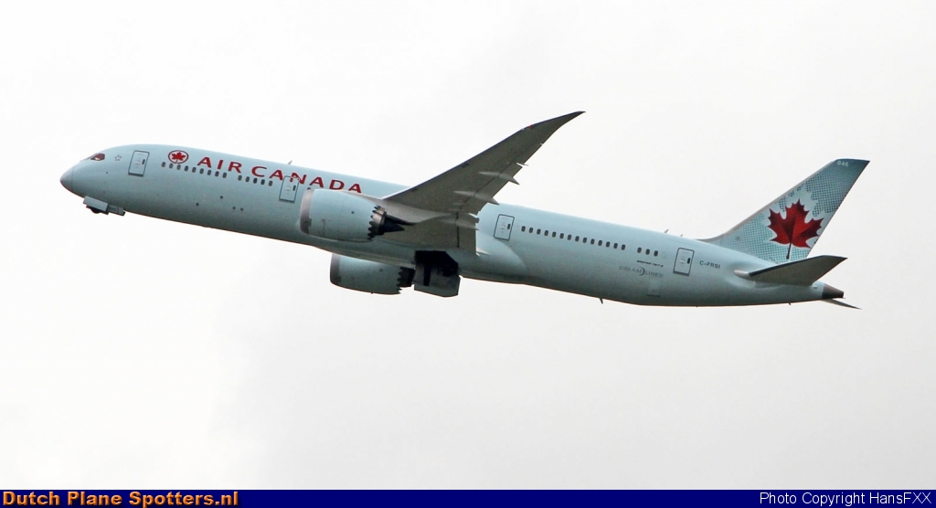 C-FRSI Boeing 787-9 Dreamliner Air Canada by HansFXX