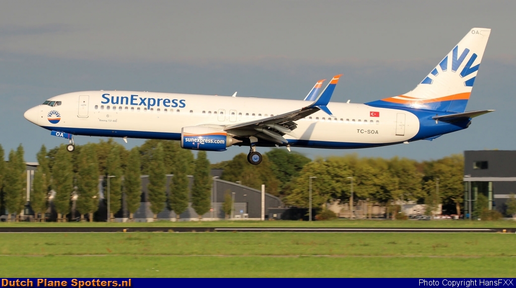 TC-SOA Boeing 737-800 SunExpress by HansFXX