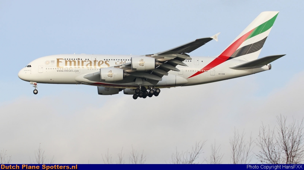 A6-EDW Airbus A380-800 Emirates by HansFXX