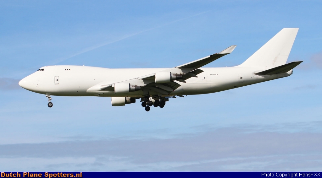 N713CK Boeing 747-400 Kalitta Air by HansFXX