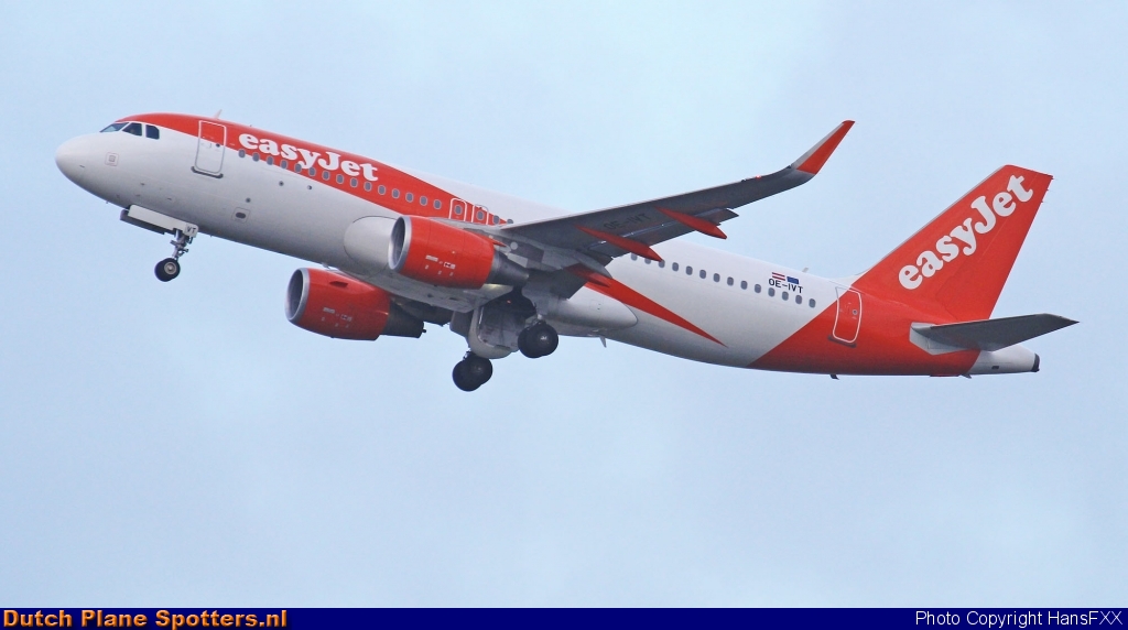 OE-IVT Airbus A320 easyJet Europe by HansFXX