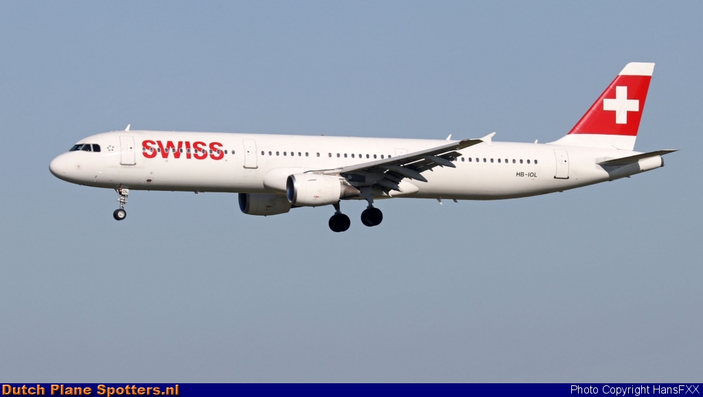 HB-IOL Airbus A321 Swiss International Air Lines by HansFXX