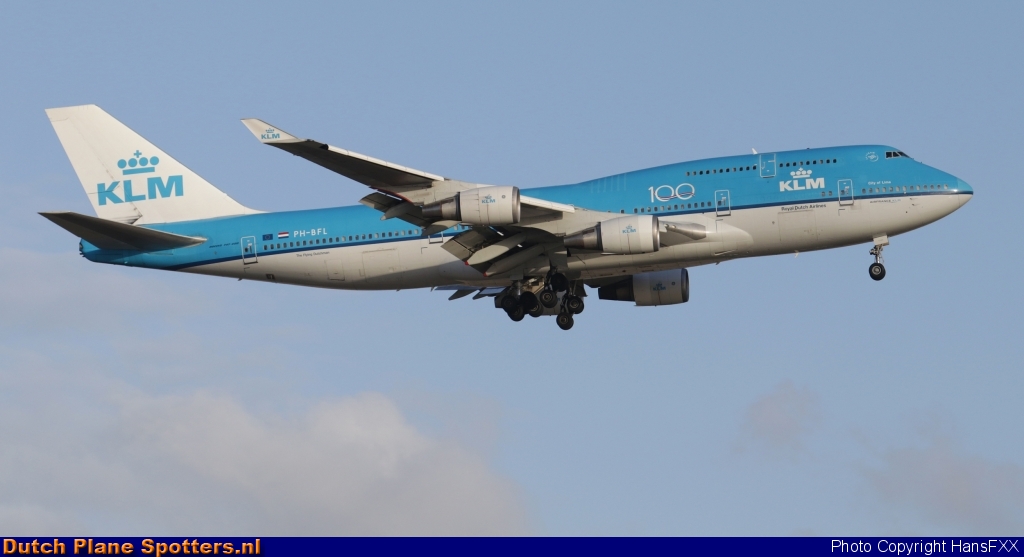 PH-BFL Boeing 747-400 KLM Royal Dutch Airlines by HansFXX