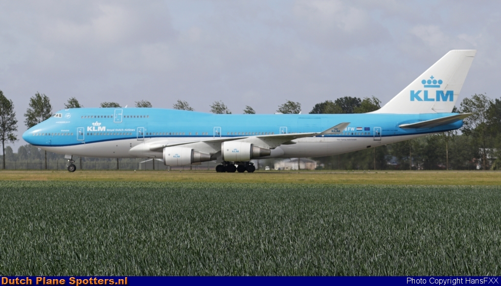 PH-BFW Boeing 747-400 KLM Royal Dutch Airlines by HansFXX