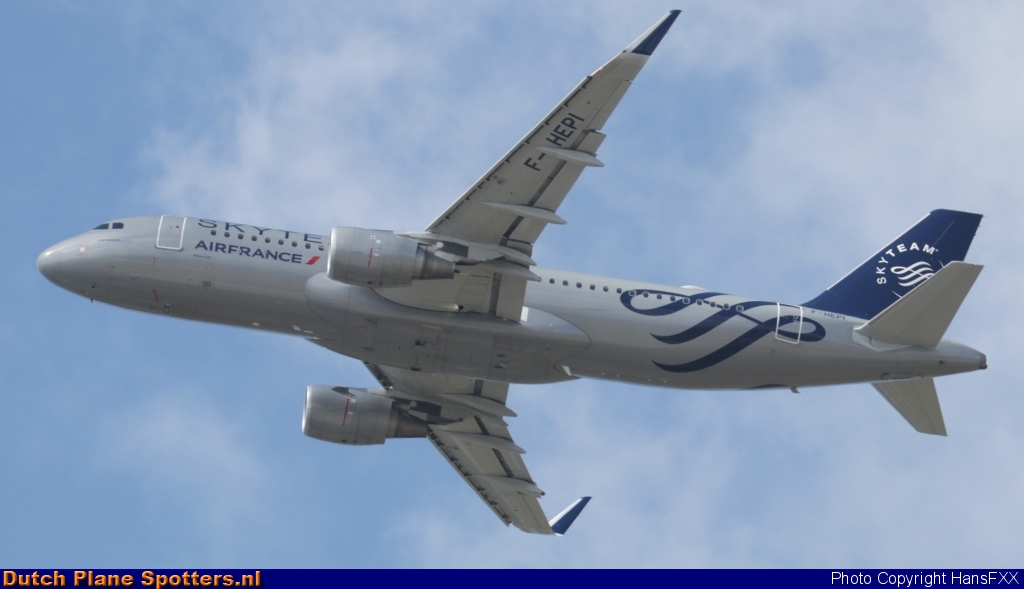 F-HEPI Airbus A320 Air France by HansFXX