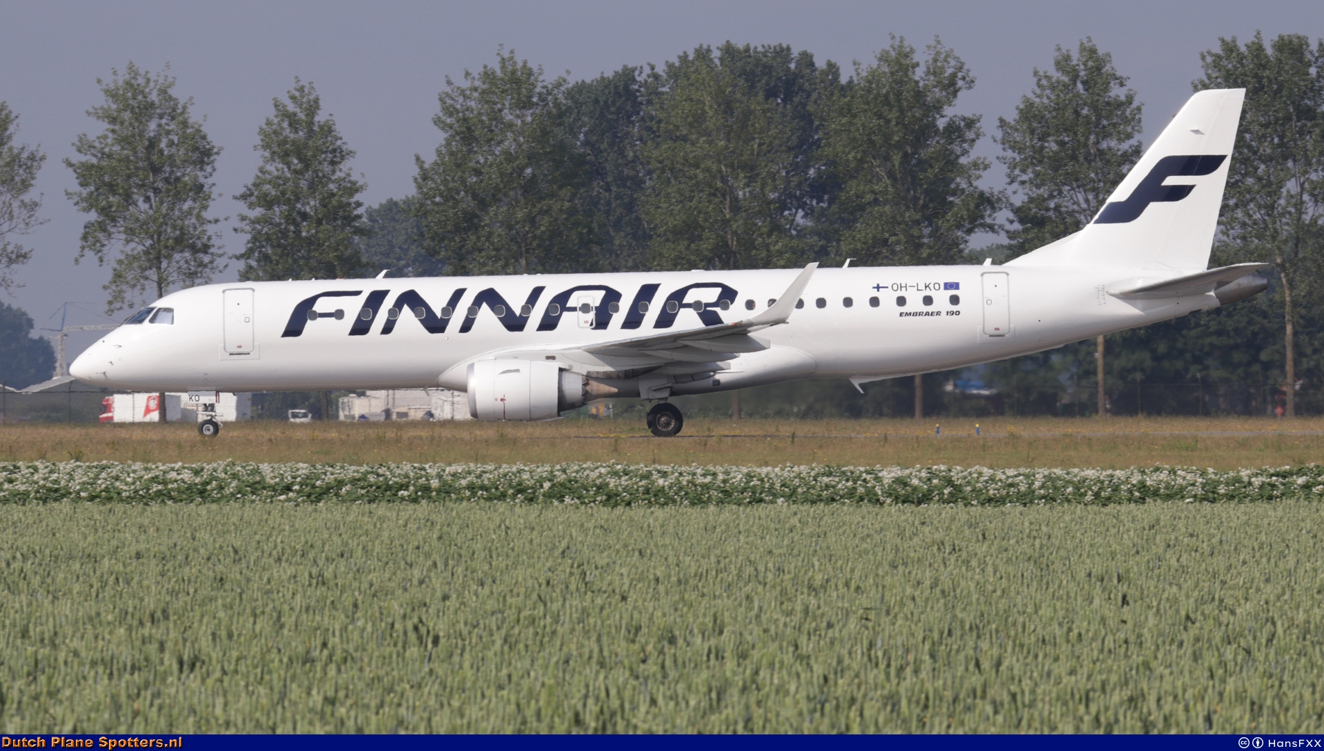 OH-LKO Embraer 190 Finnair by HansFXX
