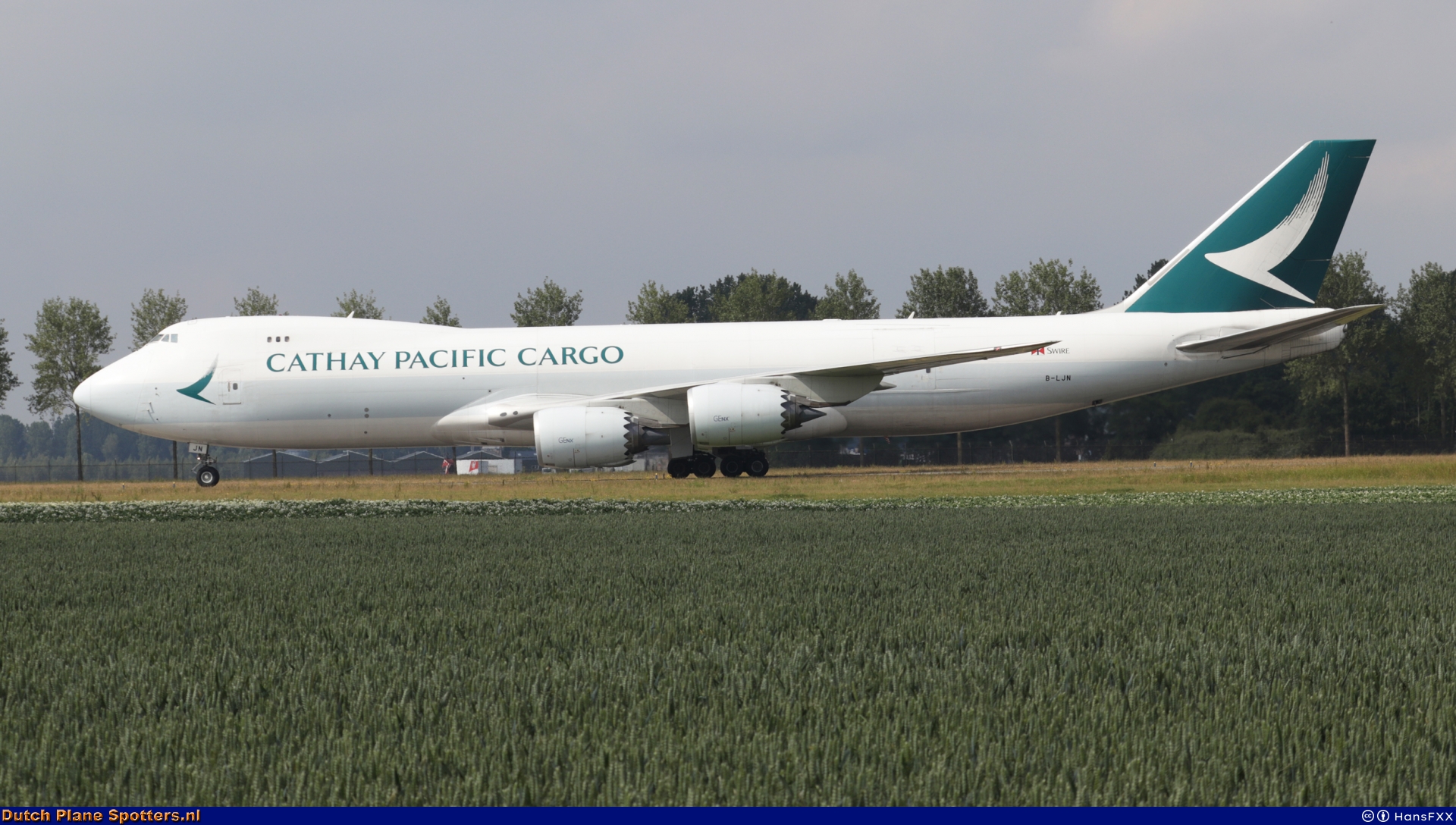 B-LJN Boeing 747-8 Cathay Pacific Cargo by HansFXX